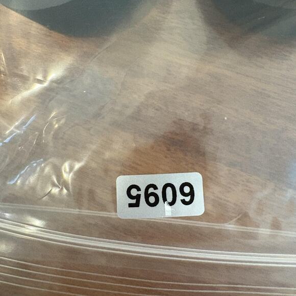 Skechers Sandals Womens Size 8 Gray Black Yoga Foam Fabric Strap Thong Wrap - Picture 9 of 9